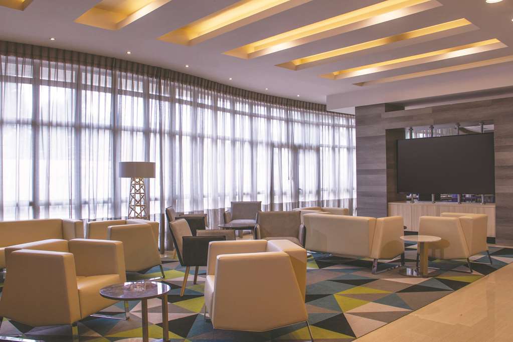 Hilton Garden Poliforum Hotel