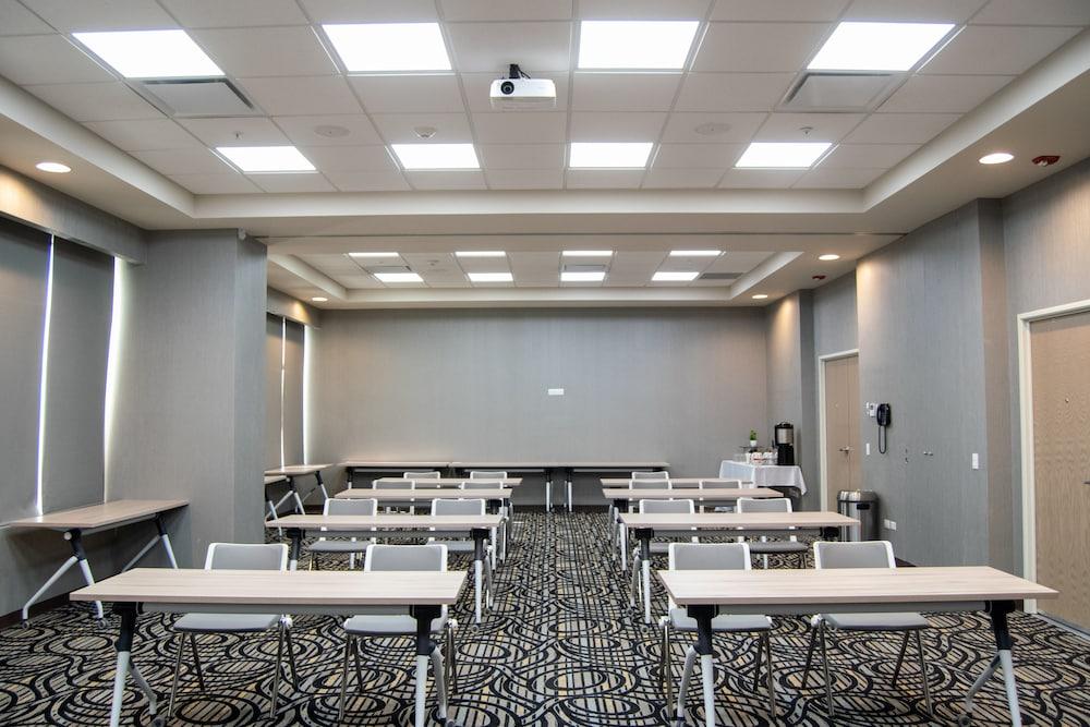 Hilton Garden Poliforum Hotel Leon