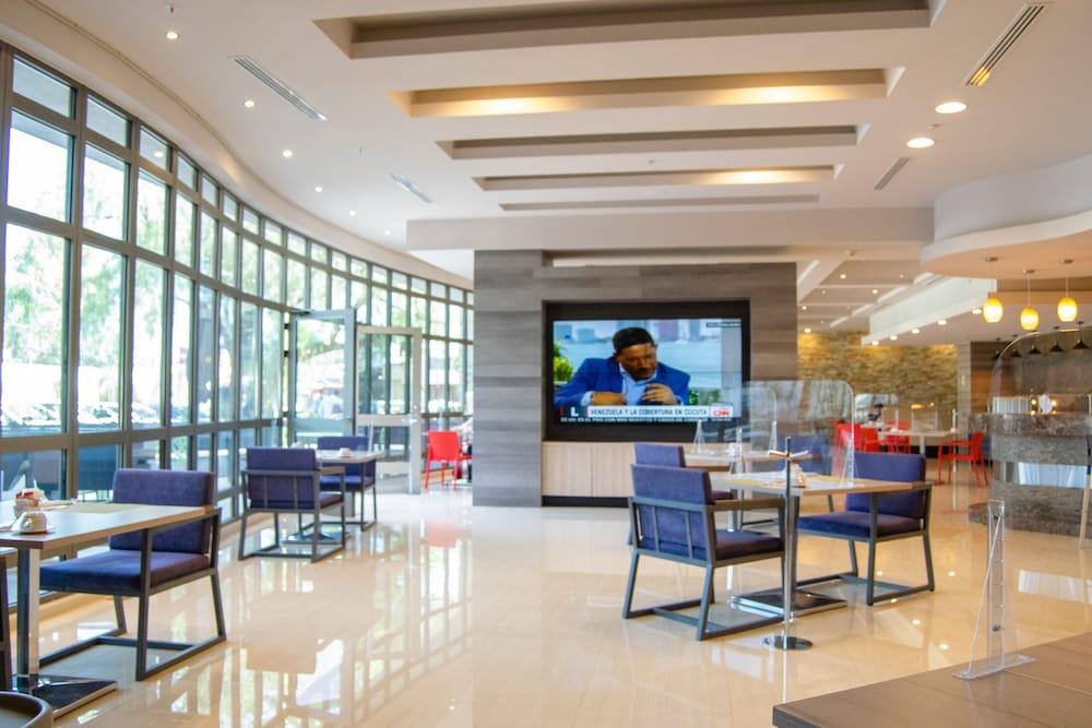 Hilton Garden Poliforum Hotel Leon