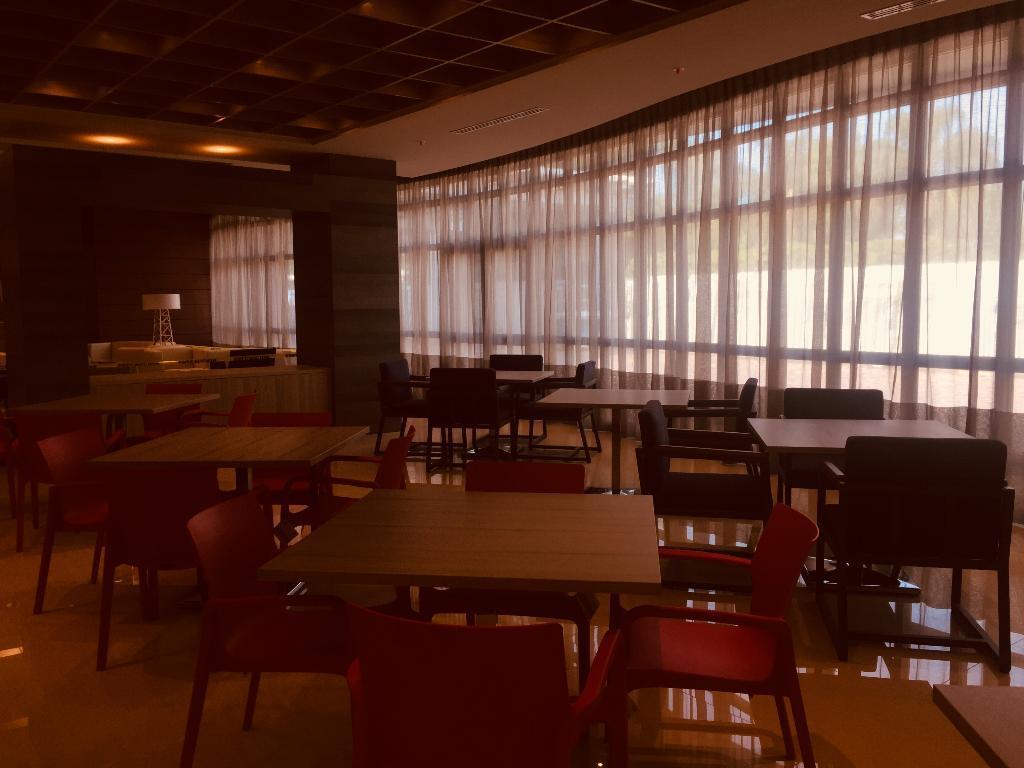 Hilton Garden Poliforum Hotel